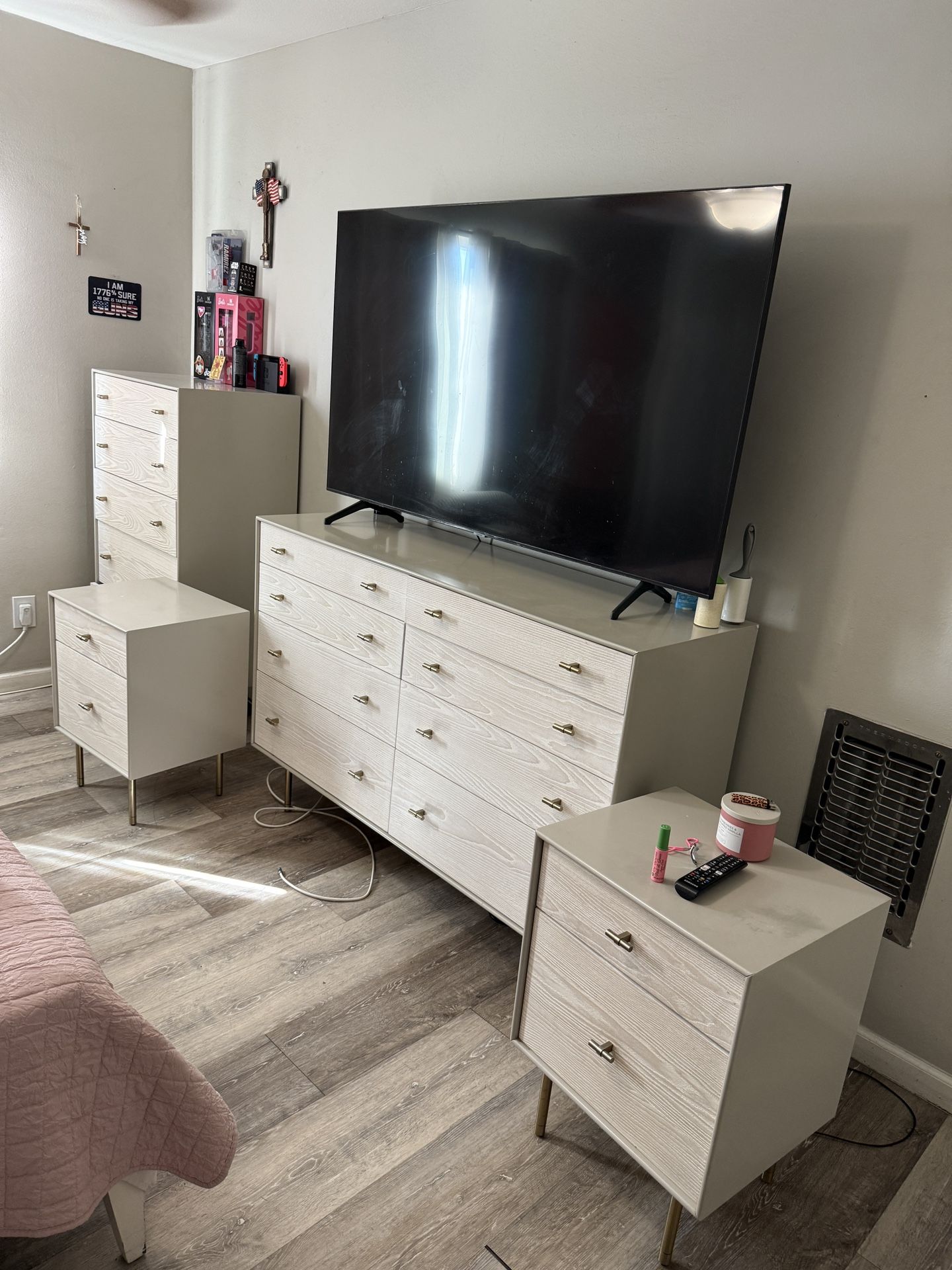 West Elm Modernist Wood & Laquer Dresser Set