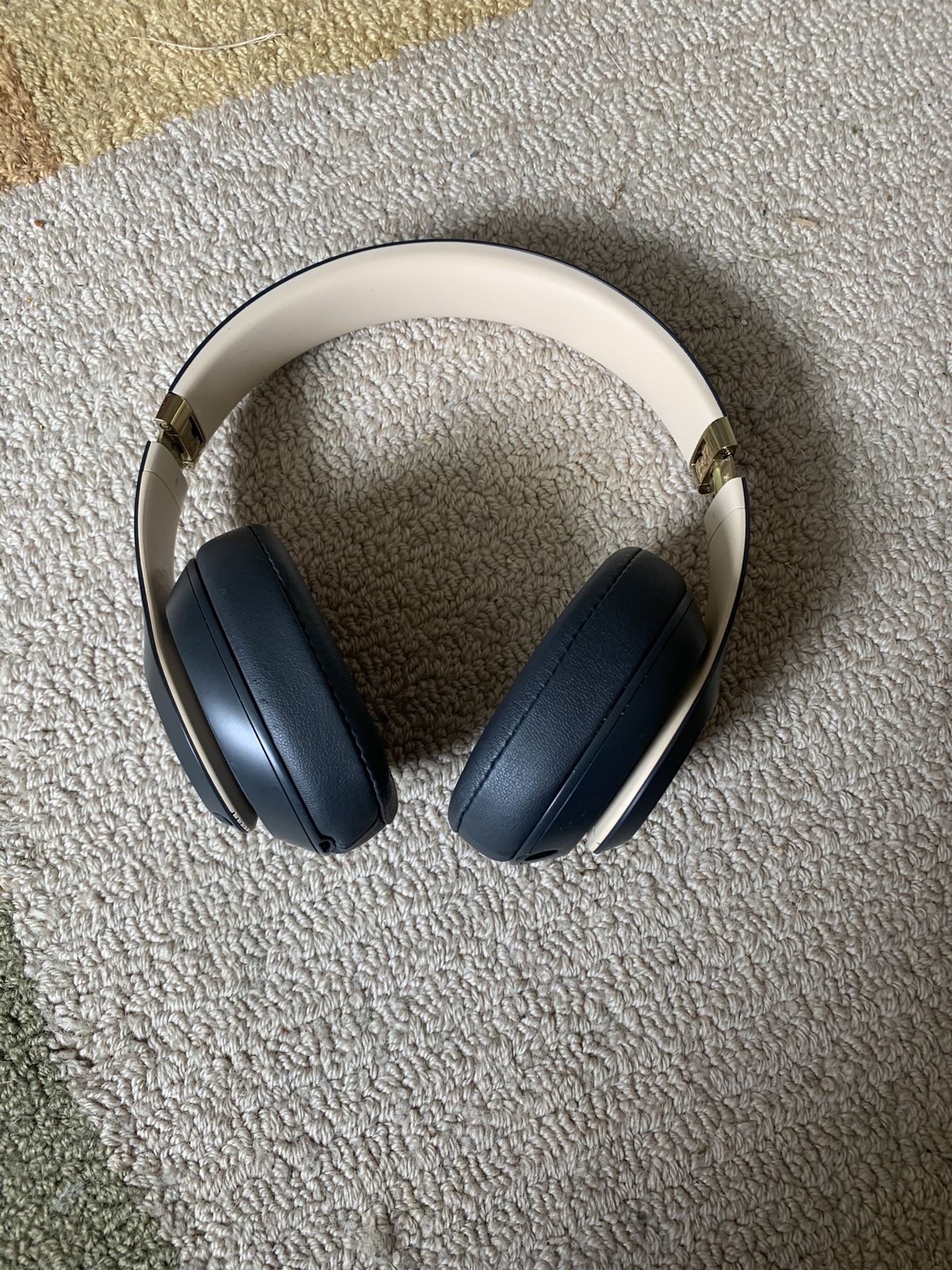 Beats studio 3 headphone