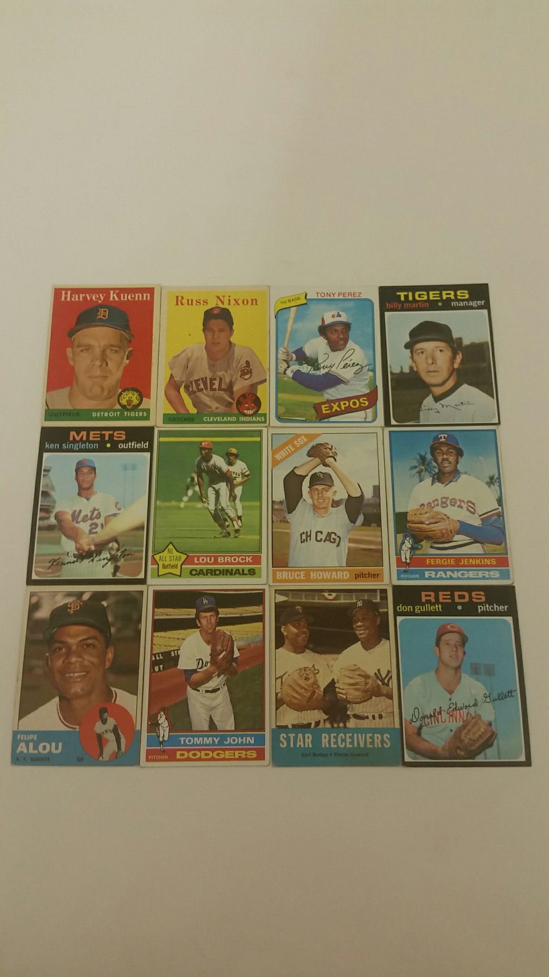 12 rare vintage old Baseball Cards from 1960's & 1970's