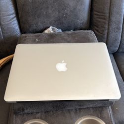 Apple MacBook Air