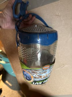 New. Bait caddy