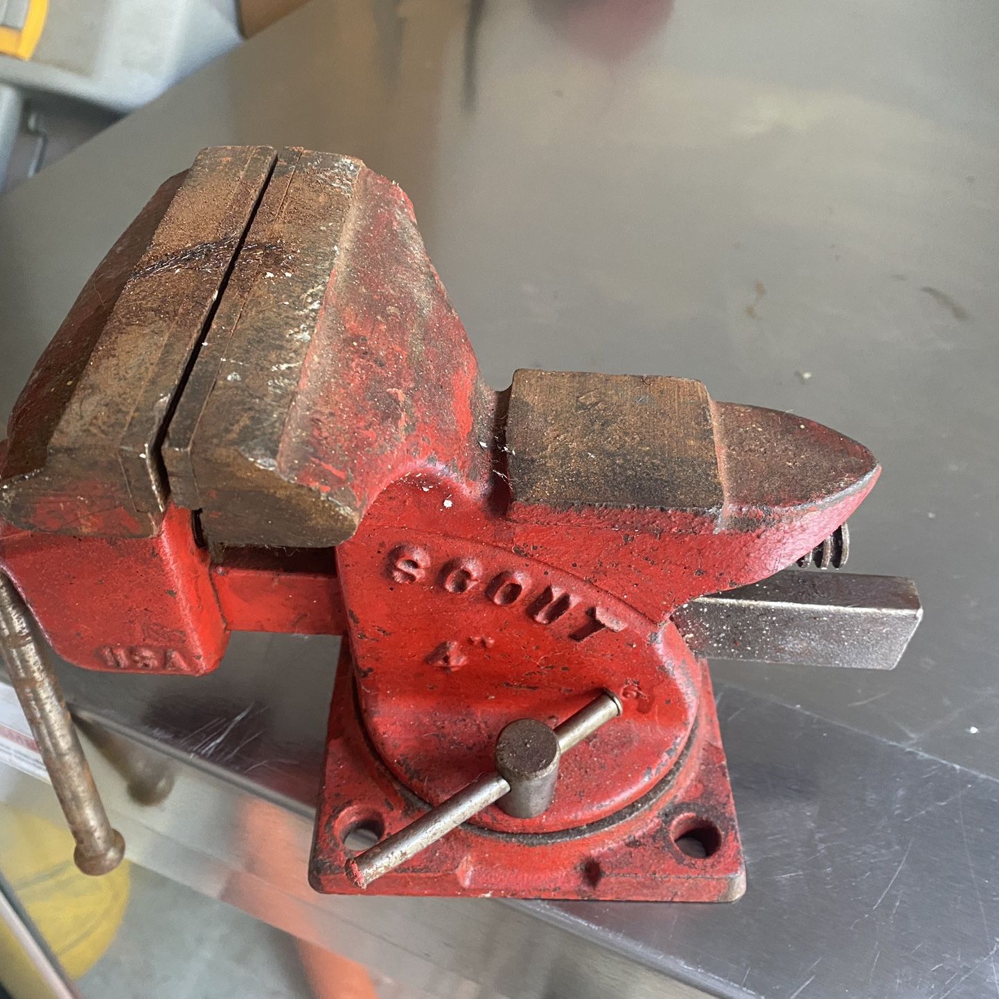 Scout vise outlet