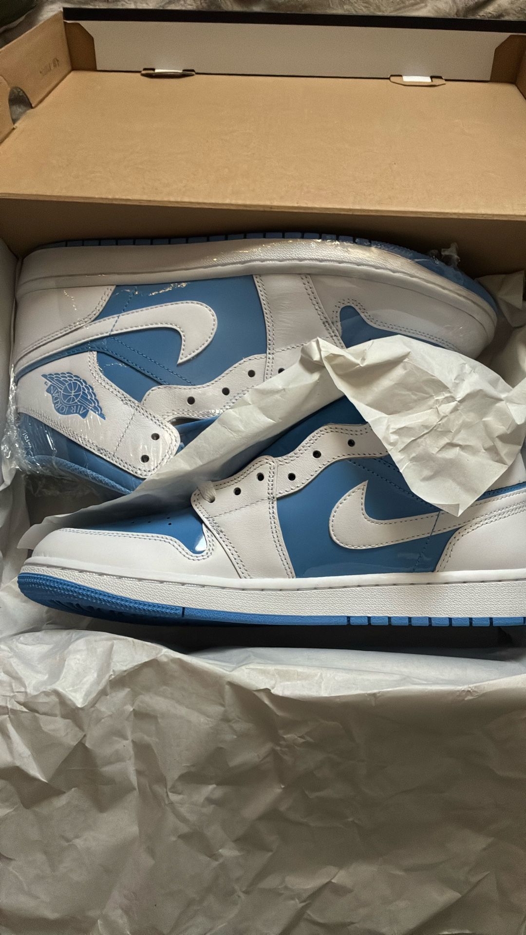 Air Jordan 1 MID SE