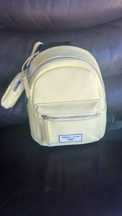 Brand new yellow ladies backpack Never used