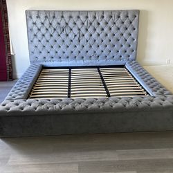 King size bed for sale