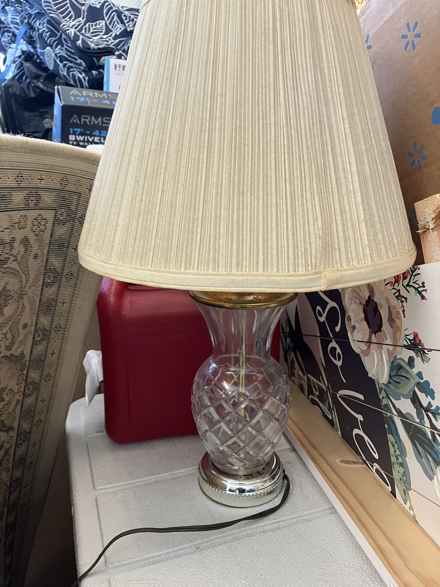 Clear Glass Table Lamp And Shed