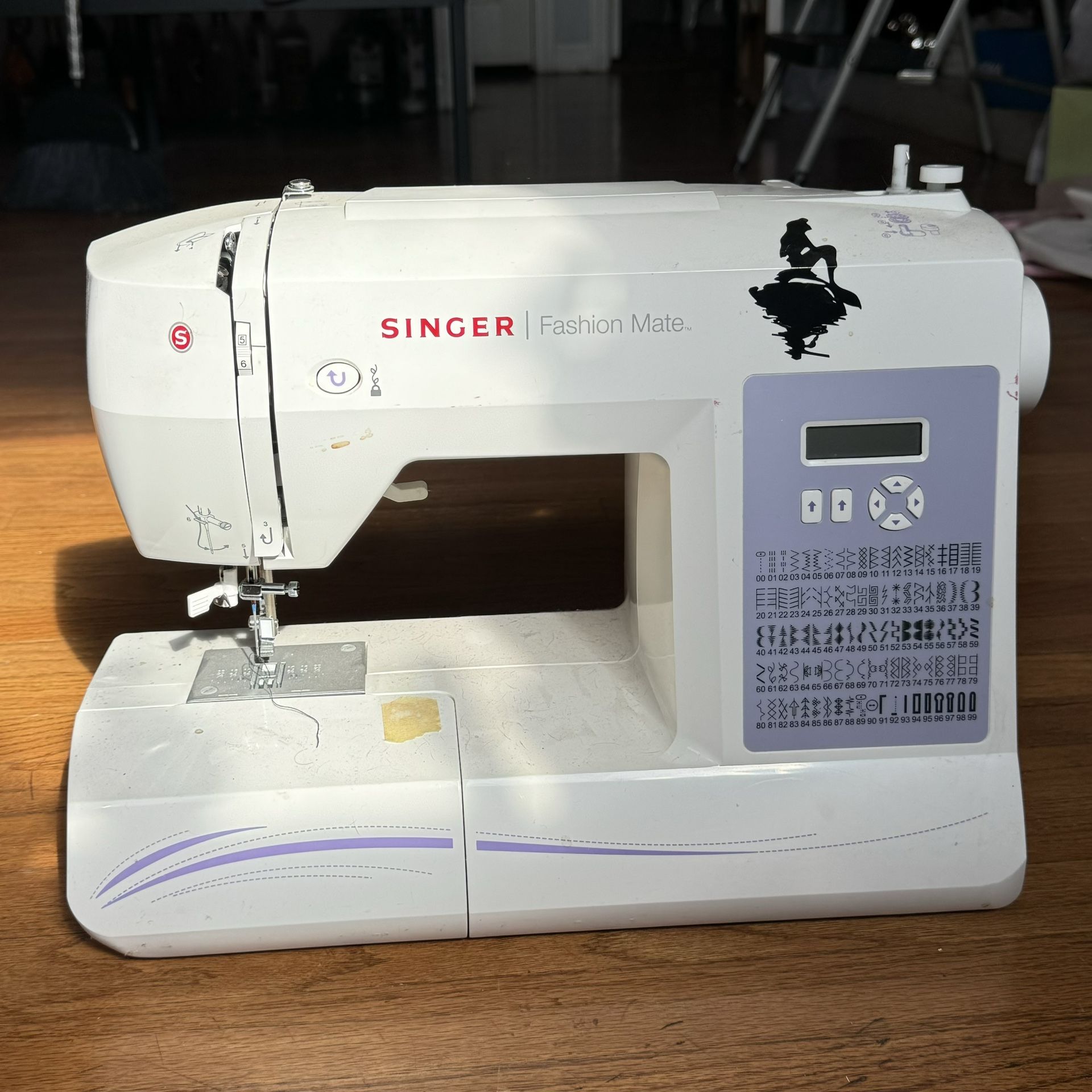Singer Fashion Mate 5560