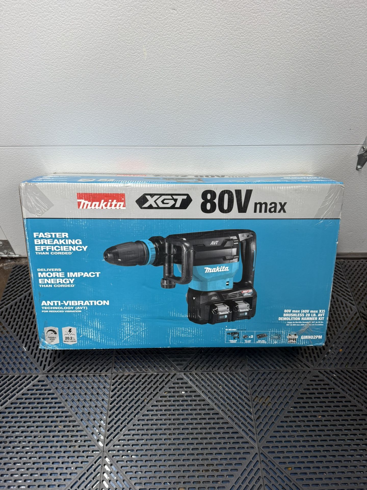Makita Demolition Hammer Kit