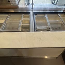 TRUE Sandwich/Salad Prep Table w/ Refrigerated Base, 
