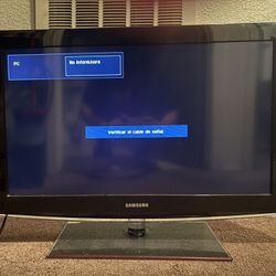 Samsung TV 40”