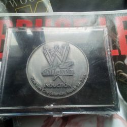 Unopen WWE Medallion 