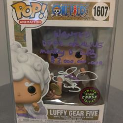 Luffy from (One Piece)1607 Glow Chase JAV Auto