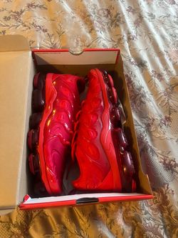Air Vapormax Plus Triple Red Sz 14
