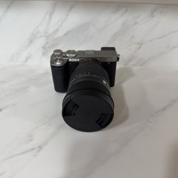 Sony A7CII BODY ONLY **ONLY 17,618 SHUTTER COUNT**