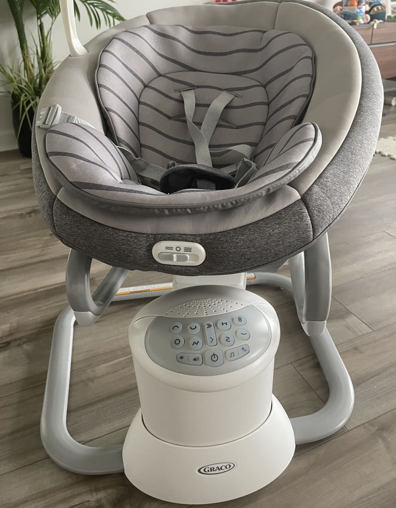 Graco Soothe My Way Swing with Removable Rocker