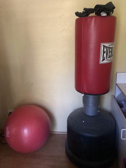 Boxing bag with gloves