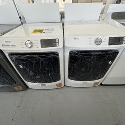 Maytag  SET 4,5 Cu Ft Washer And 7.3 Cu Ft Dryer Gas