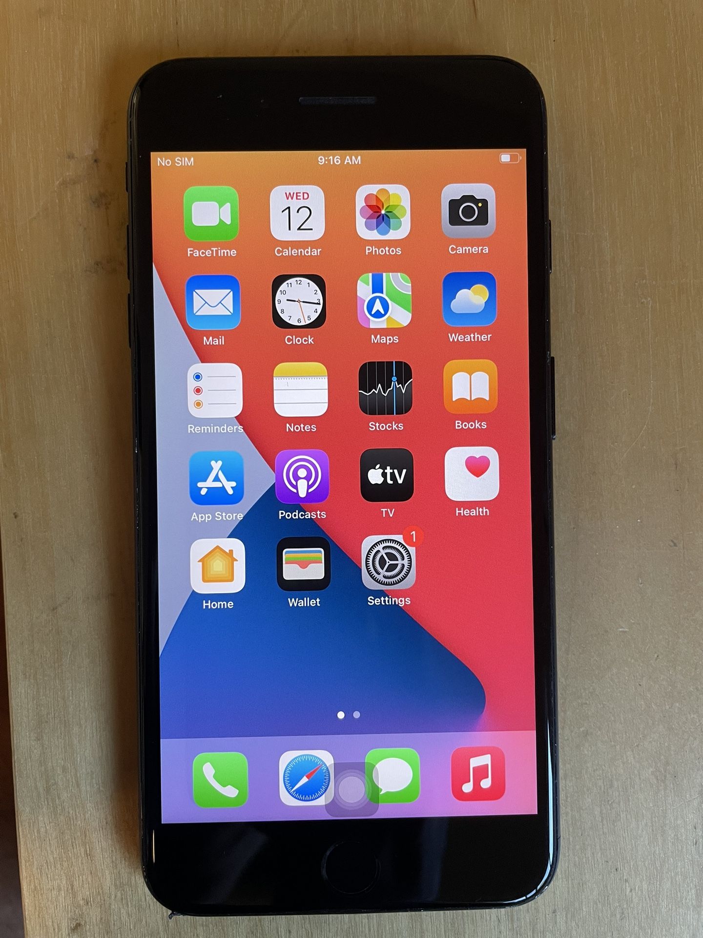 Apple iPhone 7+ plus unlocked 32GB black No touch id or home button