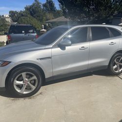 2018 Jaguar F-Pace 25T Premium Sport Utility All Wheel Drive