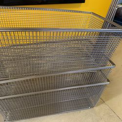 STAINLESS  STEEL FRYER BASKET  W /  HANDLE