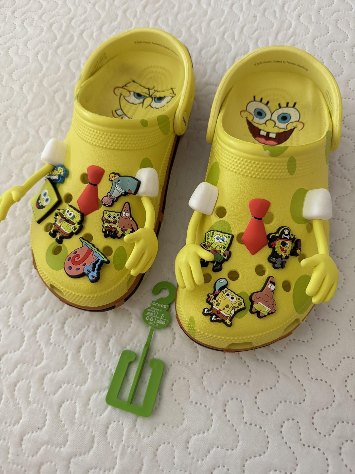 Spongebob Crocs Men’s Size 9 With Jibbitz