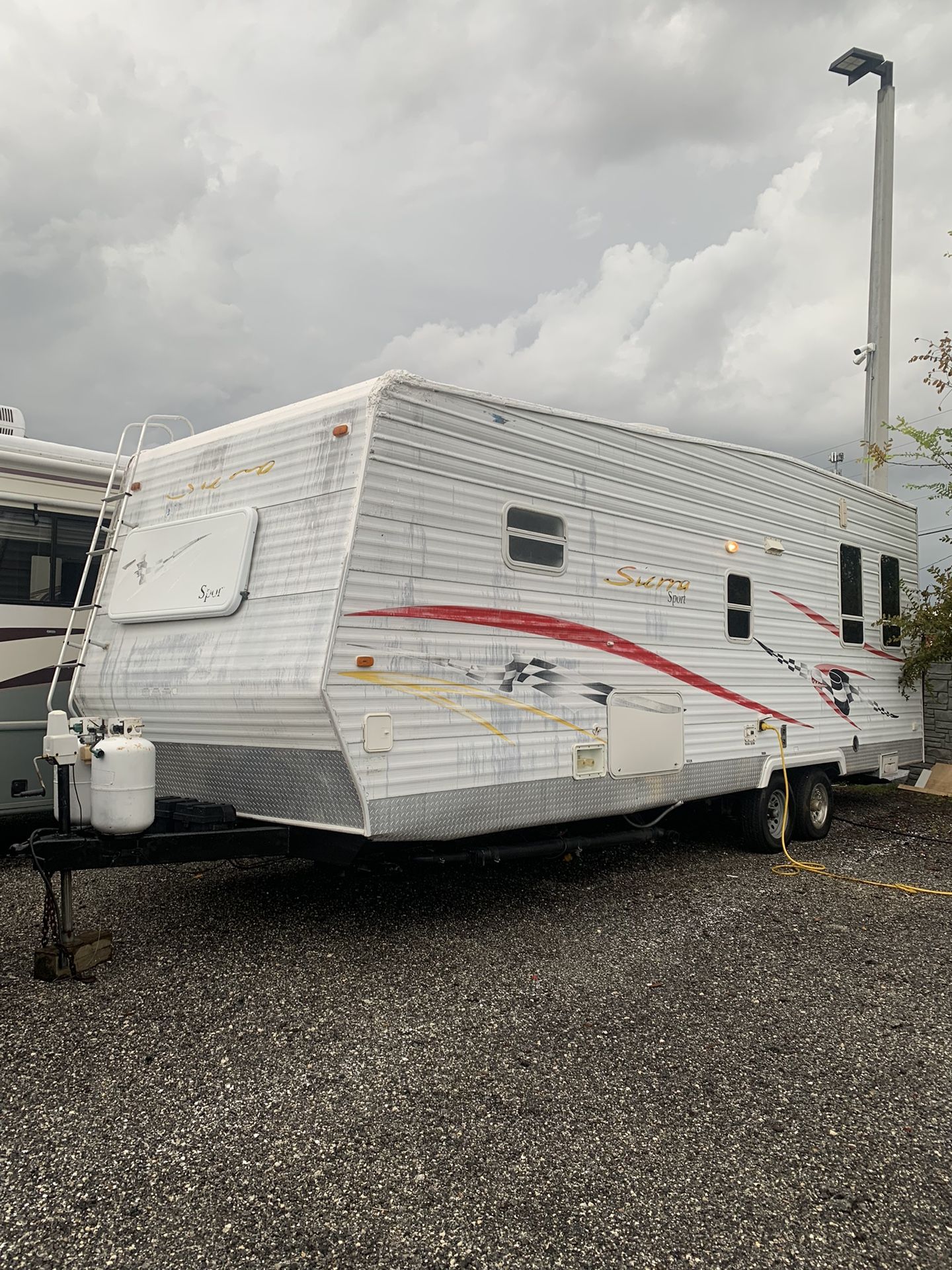 2007 FOREST RIVER SIERRA SPORT TOY HAULER