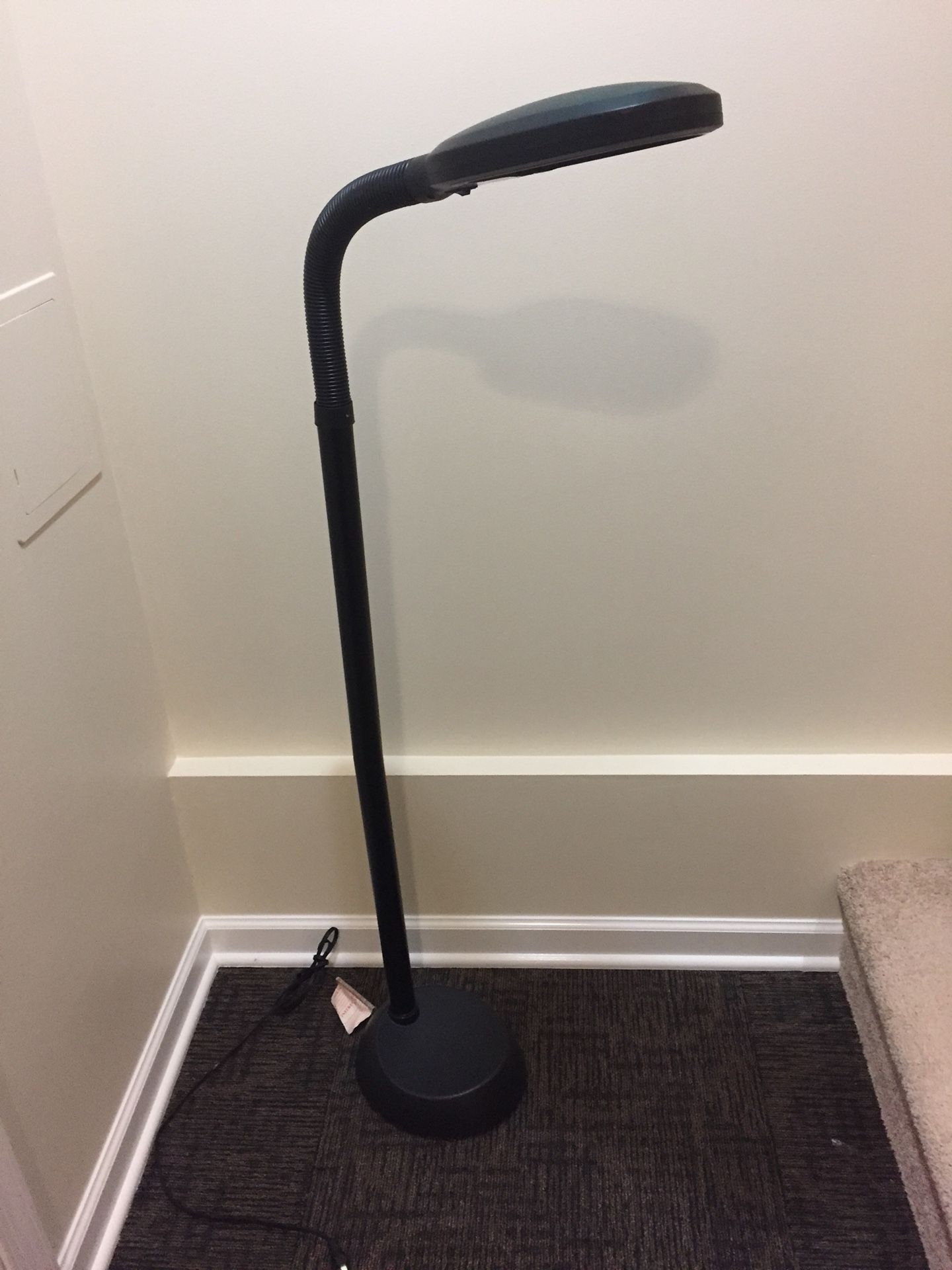 Craft/Desk/Recliner Floor Lamp