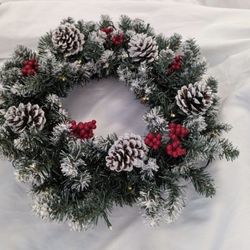 Christmas Wreath Flocked And Lighted