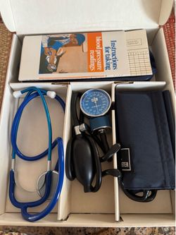BLOOD PRESSURE MEASUREMENT SET
