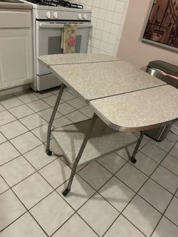 1950s Formica table / bar cart