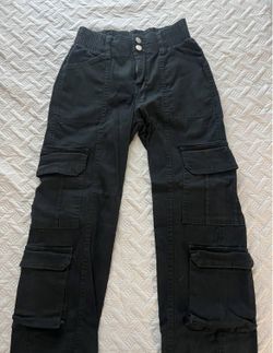 Black cargo pants