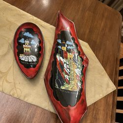 2 of  vintage ceramic dishes from the Republic of San Marino, likely produced in the 1950s or 1960s, featuring hand-painted scenes of local towers and