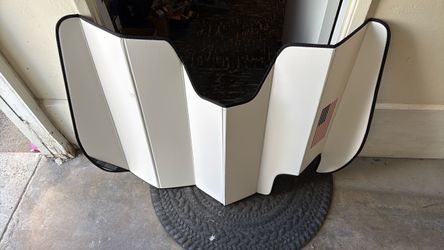 Range Rover sun shield