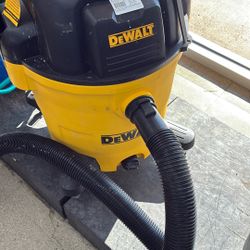 Dewalt Vacuum 89 Today 