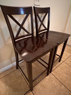 Barstool