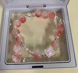Pink beaded bracelet