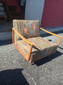 Mid Century Vintage Lounge Chair