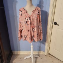 Almost Famous Size 1x Blouse 