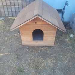 Wood Dog House