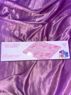 New Hello Kitty Razer Gigantus Mousepad