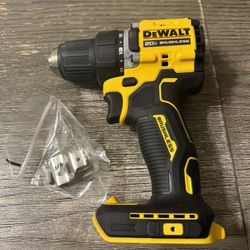 New Dewalt Brushless 20V Atomic Drill Driver DCD794 (Tool Only