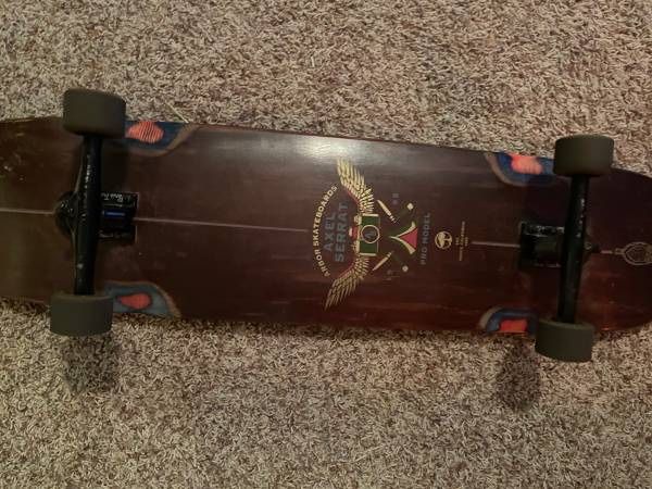Axel Serrat Pro 39 Crosscut longboard