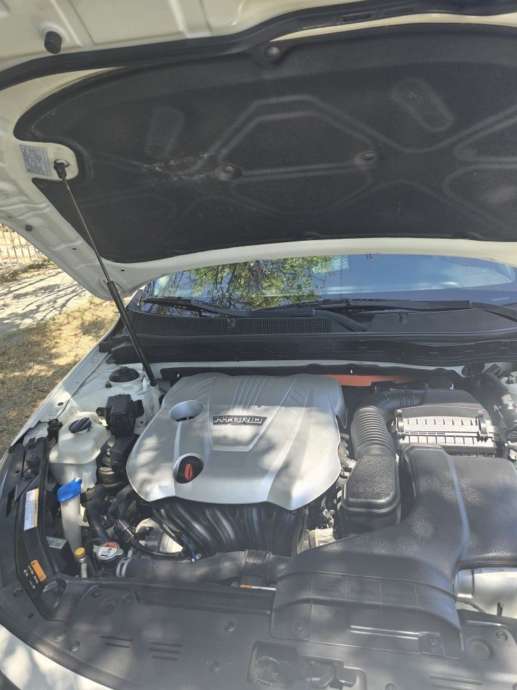 2016 KIA Optima Hybrid