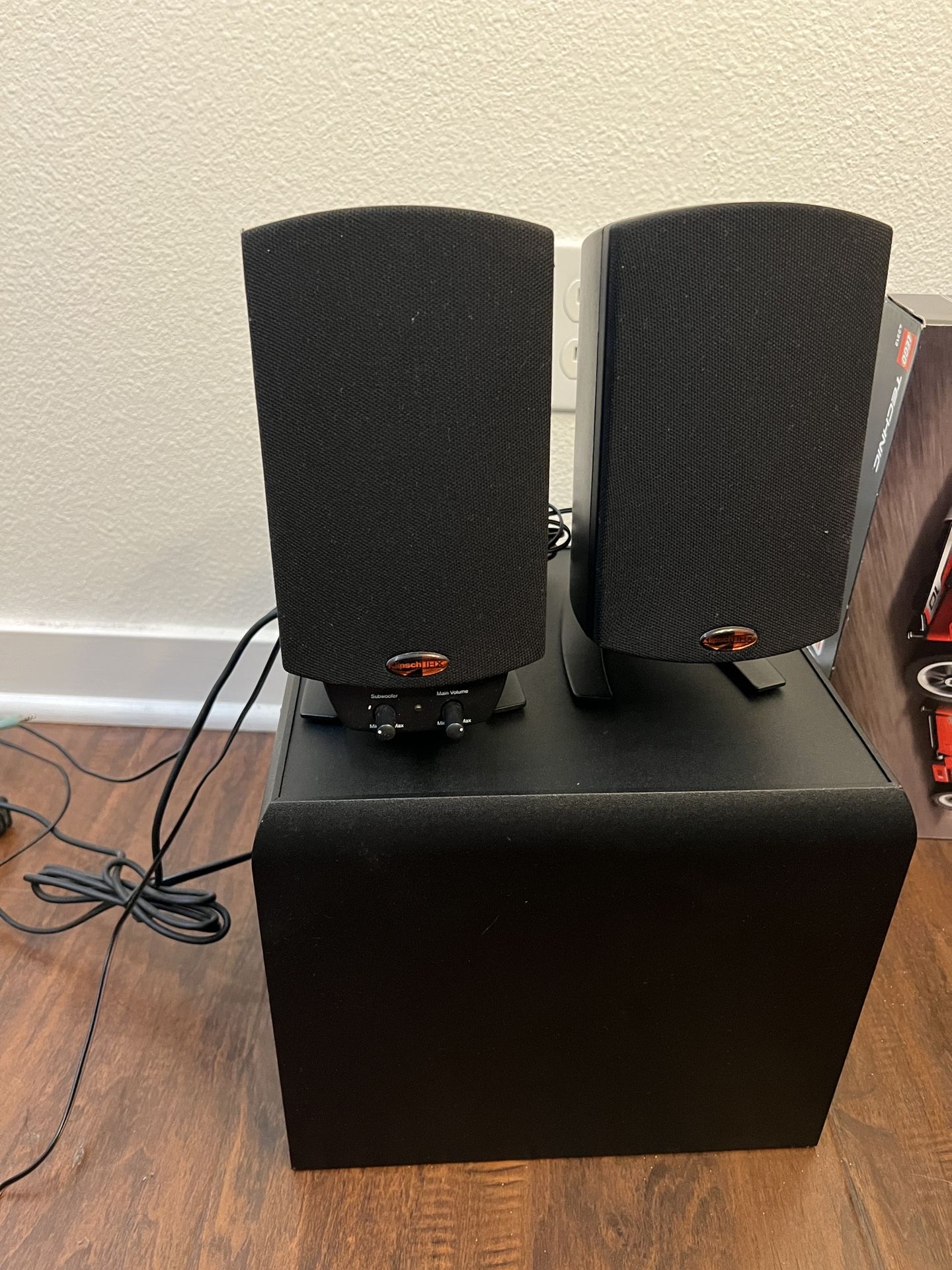 Klipsch Promedia 2.1 THX Desktop Sound System