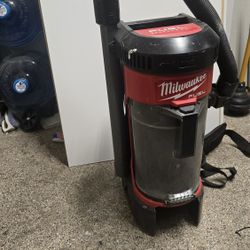 Milwaukee Backpack Vaccum Cordless Tool