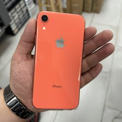 iPhone XR 64GB Unlocked $219 Cash Or Card!!