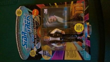 Star Trek action figure. Captain Scott