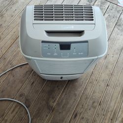 Dehumidifier 