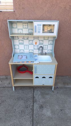 Kids Wooden Play Kitchen Set