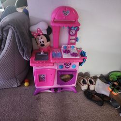 Minnie Mouse Kitchen